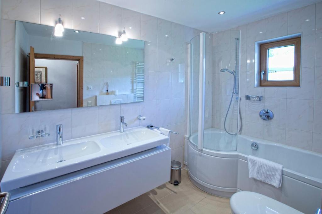 Landhaus Kitzhorn Kitzbuhel Room photo